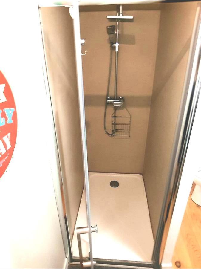 La Glaciere - Chambre Avec Salle De Bain - 2 Personnes Le Mans Luaran gambar